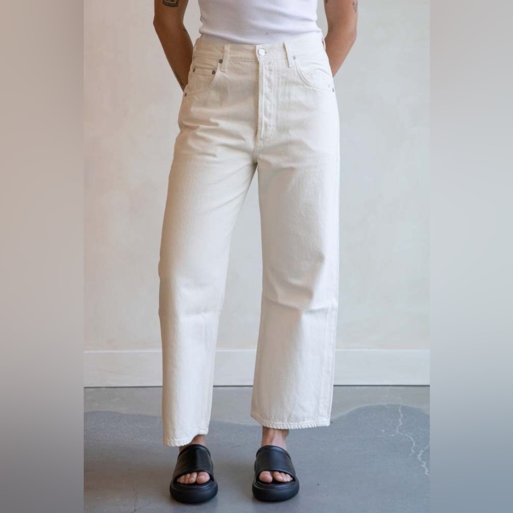 Citizens of Humanity - Gaucho Vintage Wide Leg Jeans in Marzipan - size 27